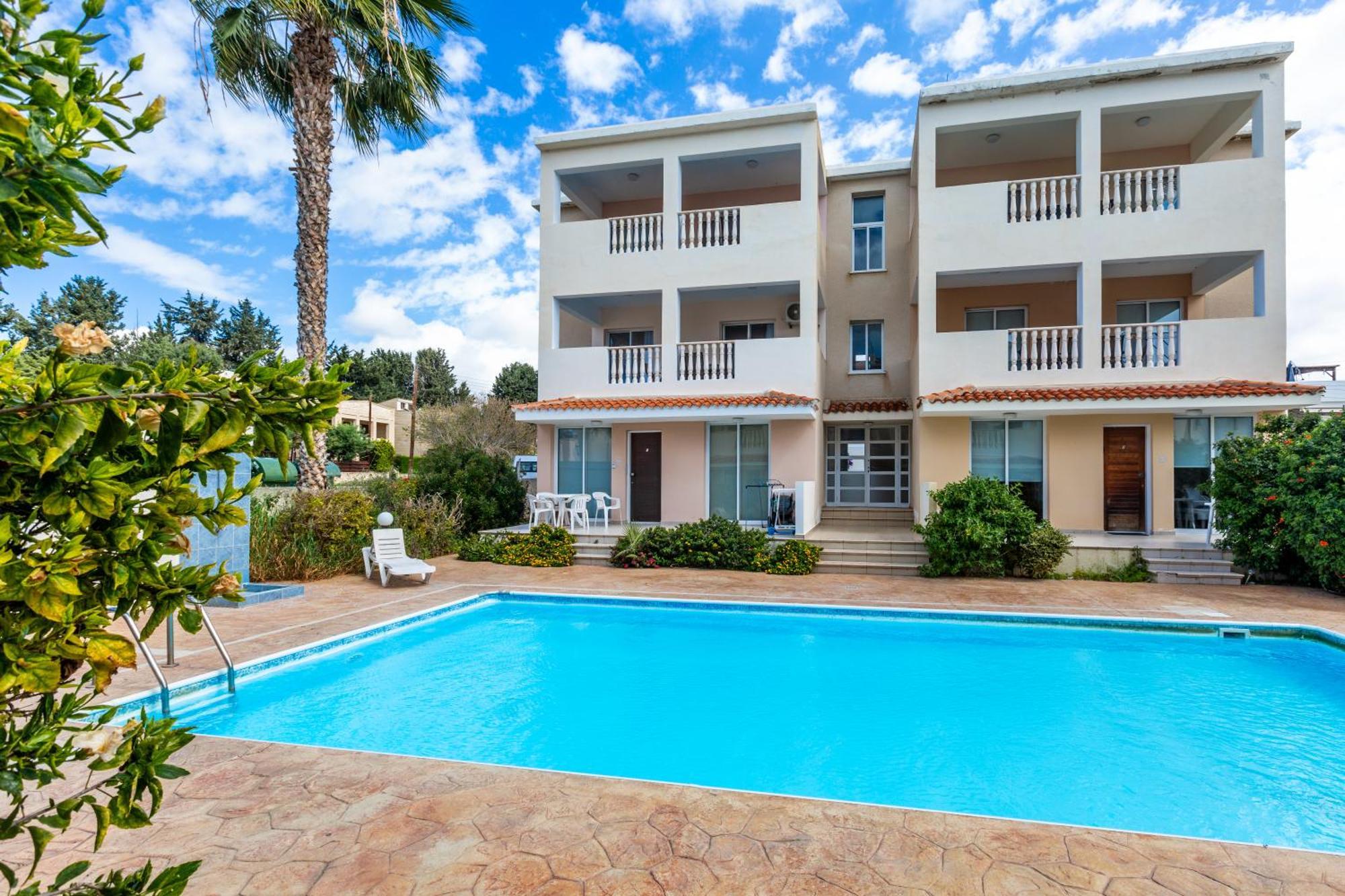 Beautiful 2 Bed Apartment In Paphos Cyprus エクステリア 写真