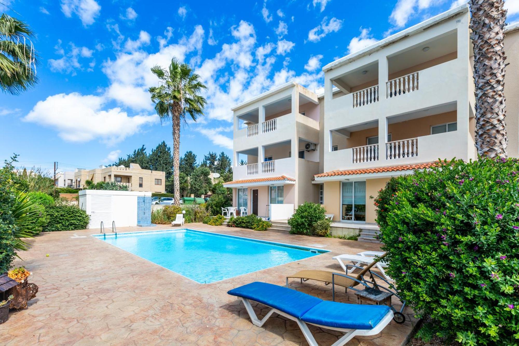 Beautiful 2 Bed Apartment In Paphos Cyprus エクステリア 写真
