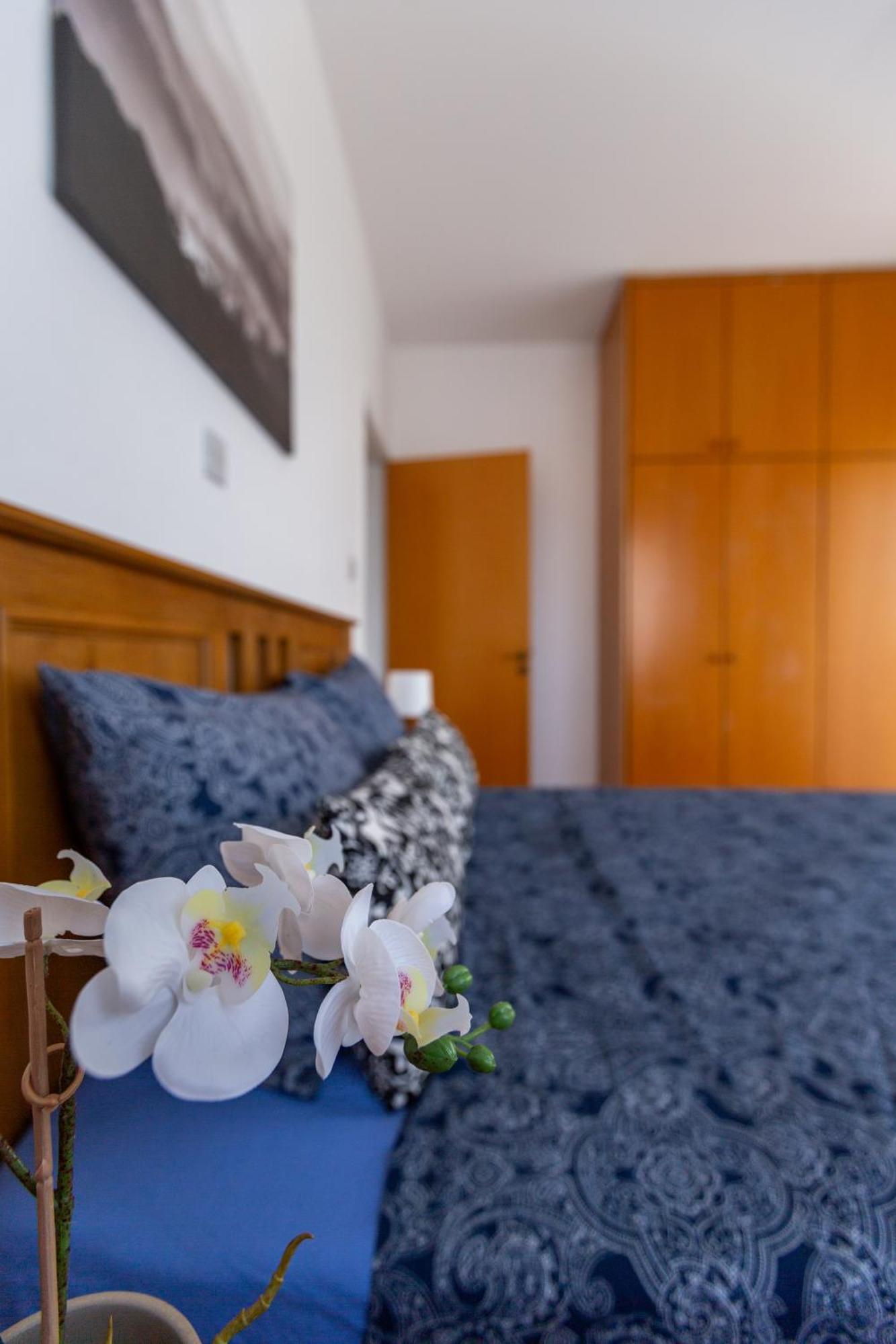 Beautiful 2 Bed Apartment In Paphos Cyprus エクステリア 写真