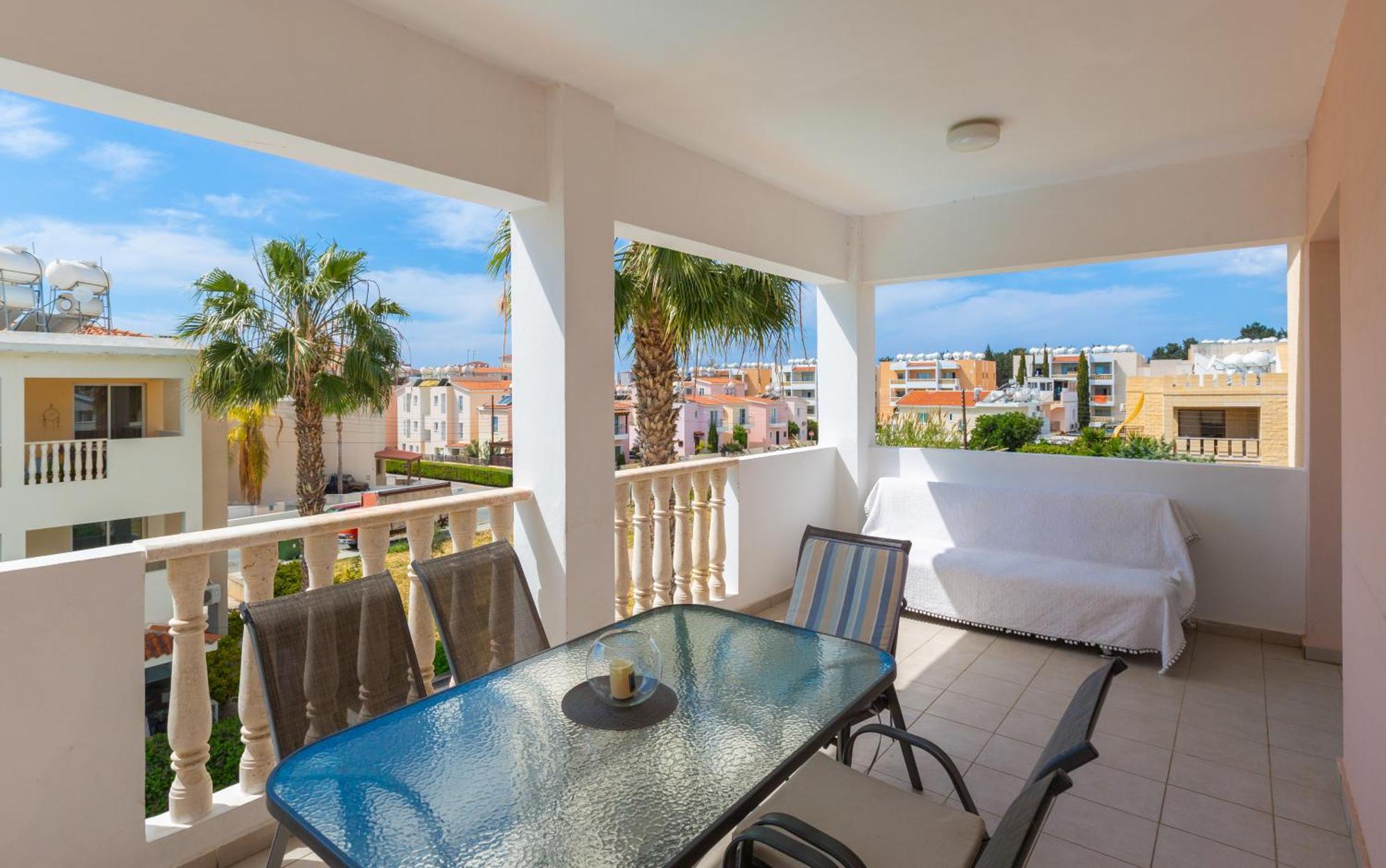 Beautiful 2 Bed Apartment In Paphos Cyprus エクステリア 写真