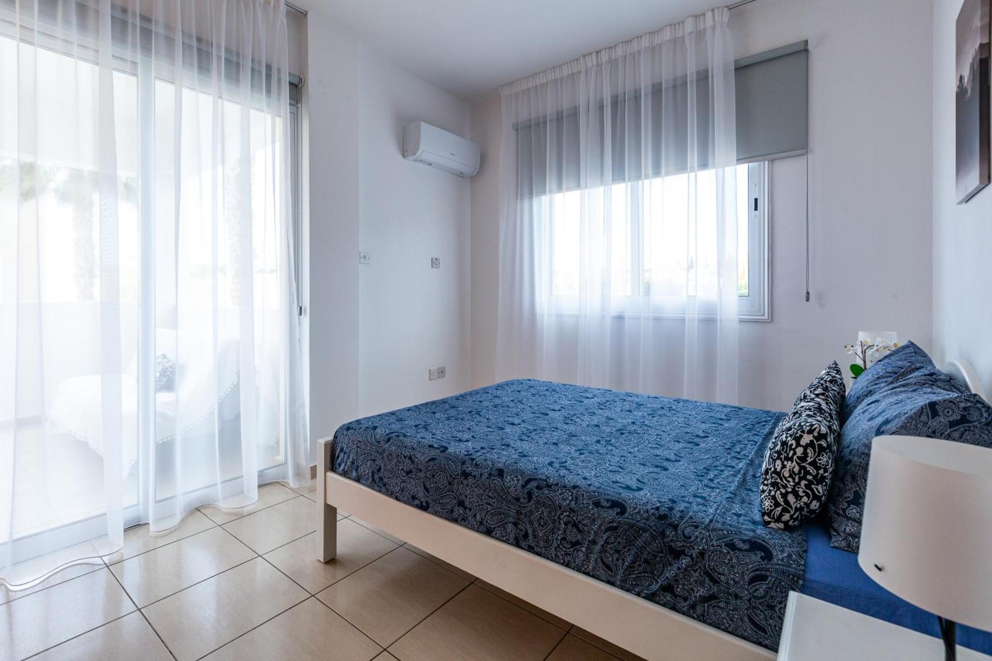 Beautiful 2 Bed Apartment In Paphos Cyprus エクステリア 写真