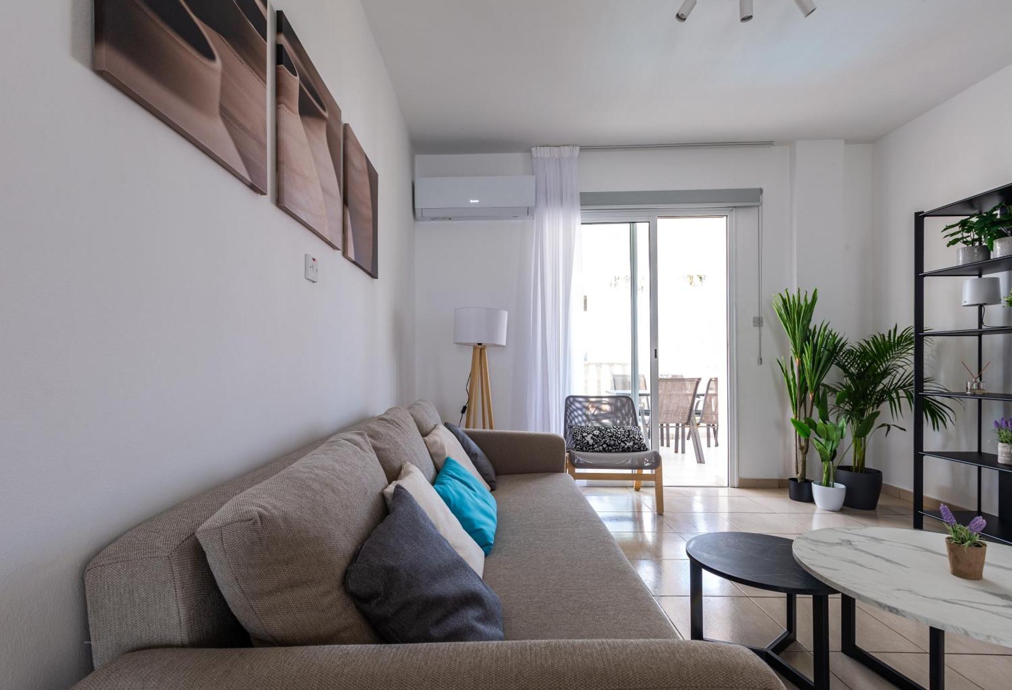 Beautiful 2 Bed Apartment In Paphos Cyprus エクステリア 写真