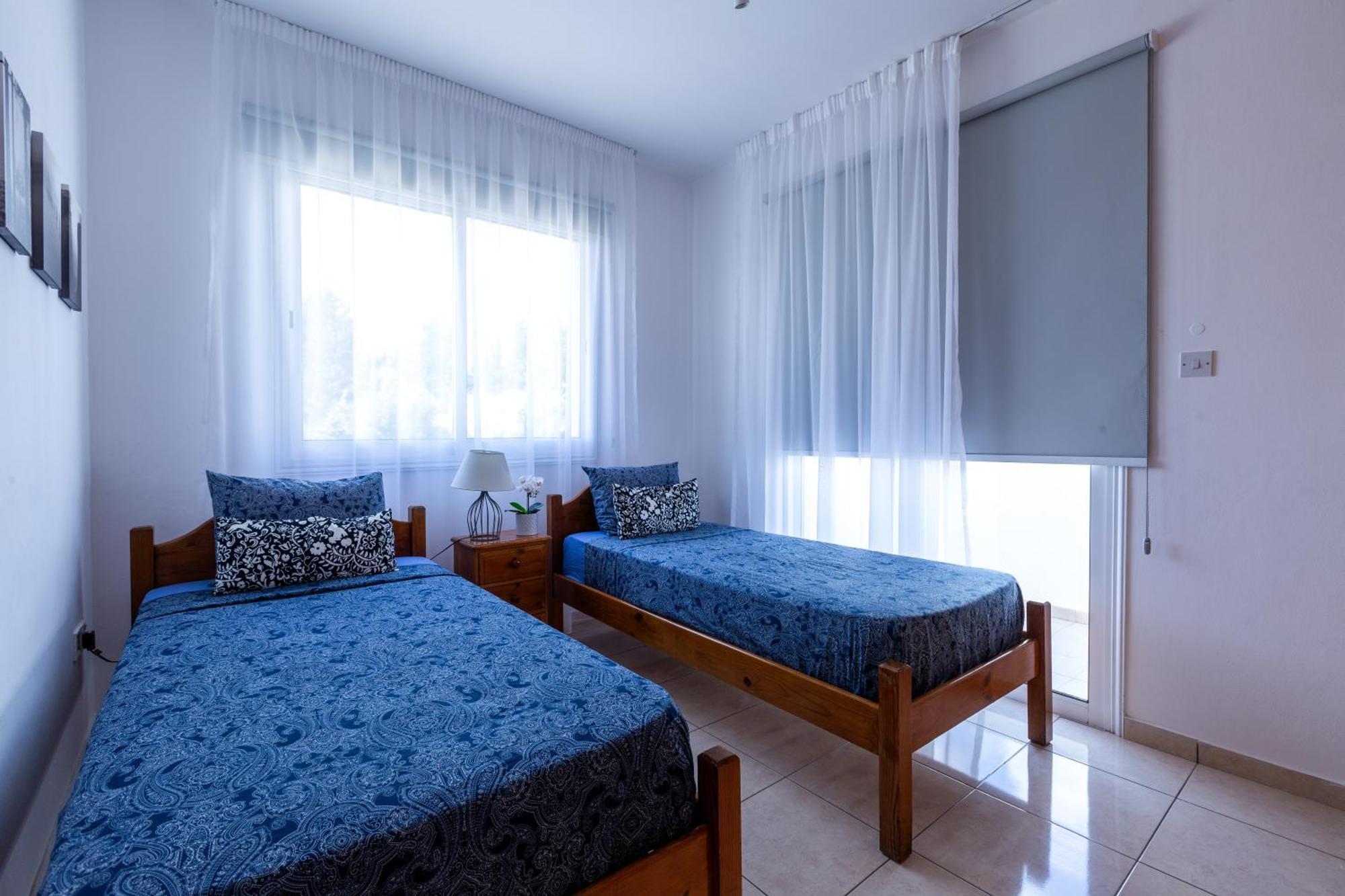 Beautiful 2 Bed Apartment In Paphos Cyprus エクステリア 写真