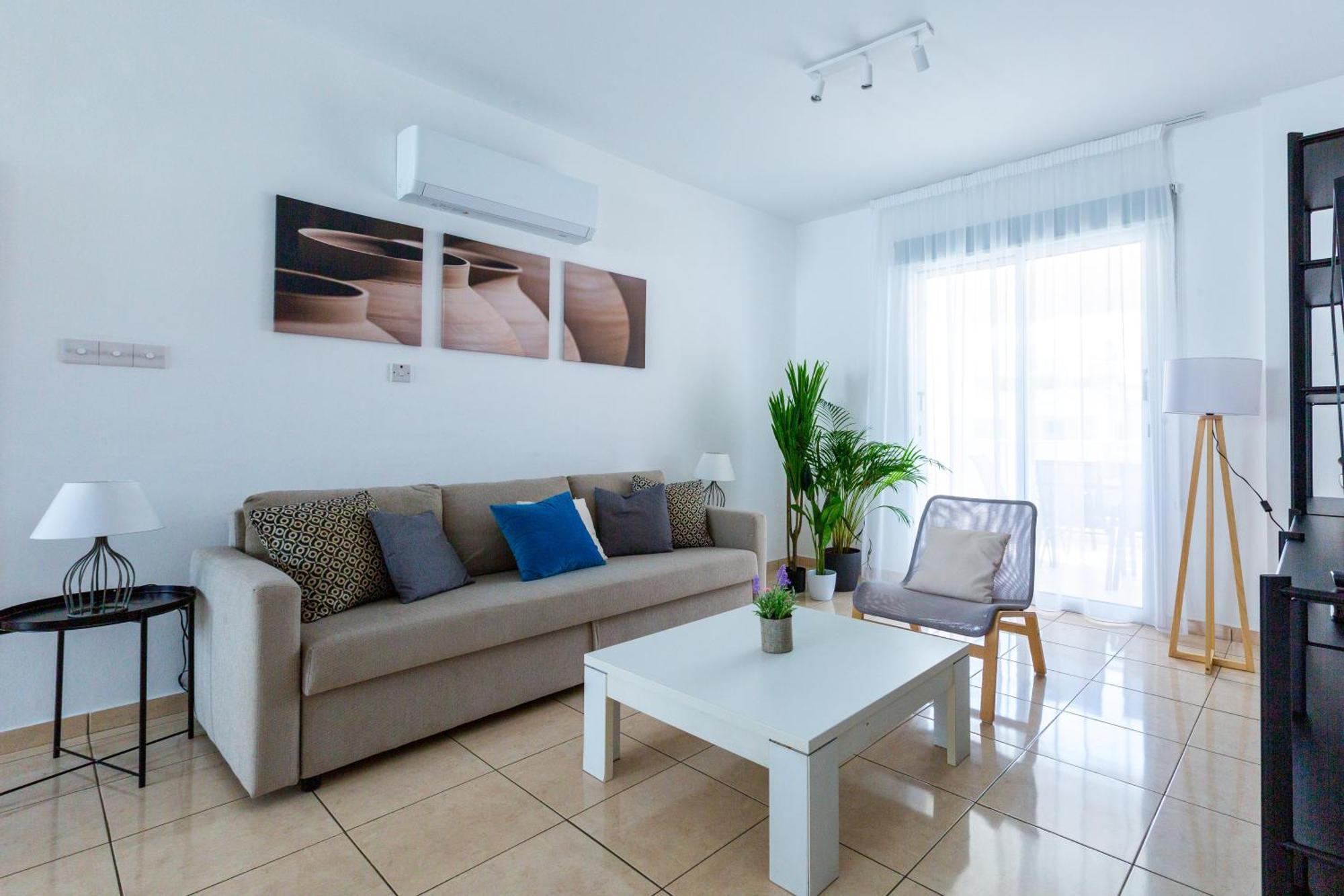 Beautiful 2 Bed Apartment In Paphos Cyprus エクステリア 写真